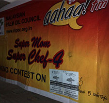 Aahaa FM contest at The Heritage